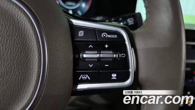 Kia Carnival 4th Gen — Фото автомобиля 22