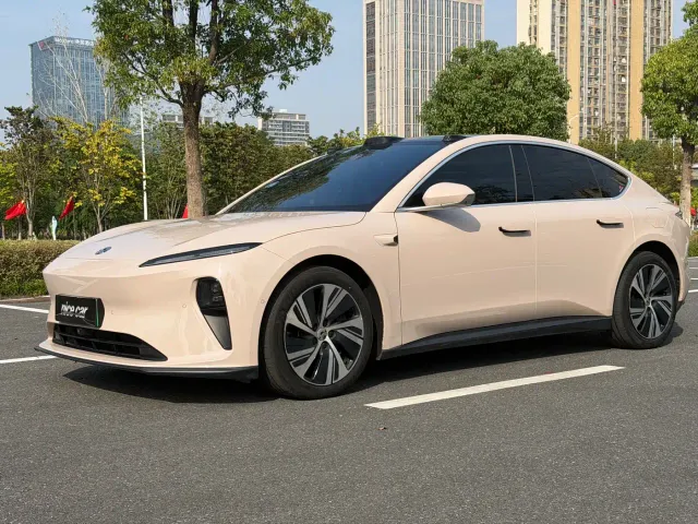 Фотография автомобиля — Nio ET5