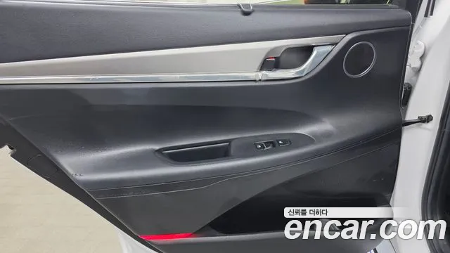 Hyundai Grandeur (New) Hybrid — Фото автомобиля 14