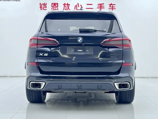 BMW X5 — Фото автомобиля 24