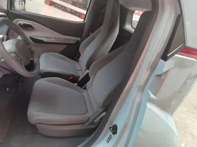 Wuling NanoEV — Фото автомобиля 16
