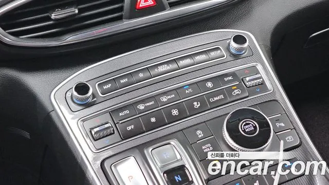 Hyundai Santa Fe Santa Fe (New) — Фото автомобиля 26