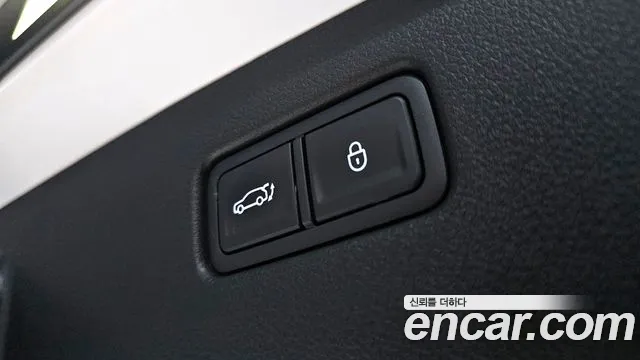 Genesis GV70 2.5T Бензин AWD — Фото автомобиля 20
