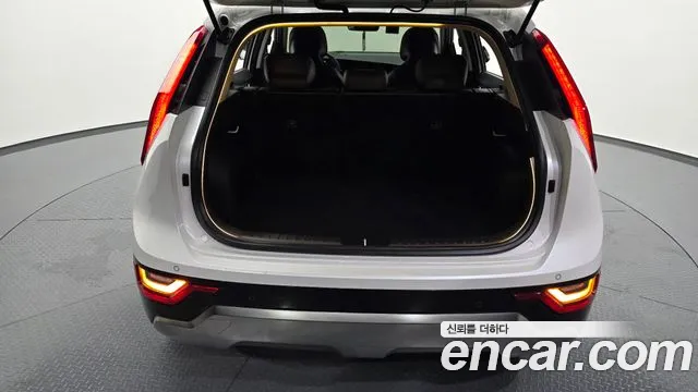 Kia Niro The All New Niro Signature — Фото автомобиля 20