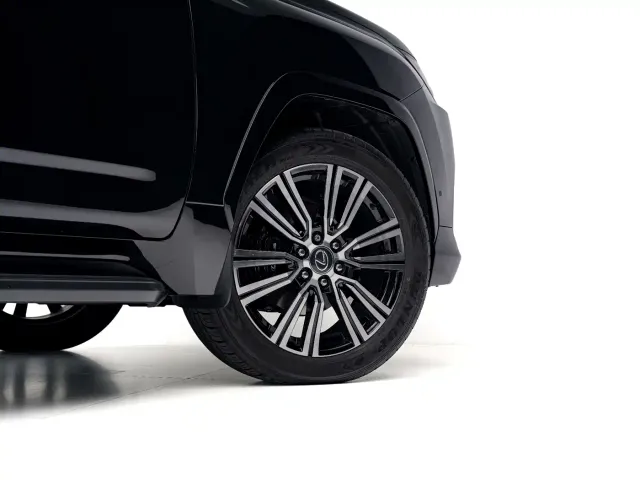 Lexus LX — Фото автомобиля 5