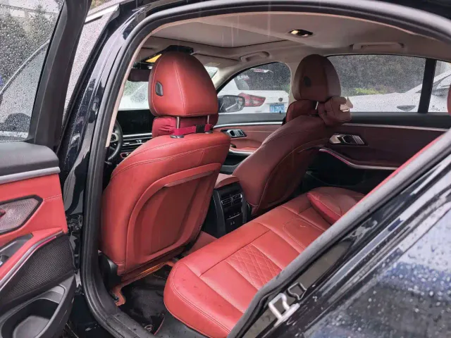 BMW 3 Series — Фото автомобиля 4
