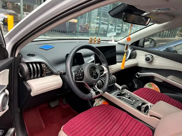 BYD Yuan PLUS — Фото автомобиля 6