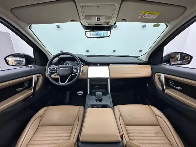 Land Rover Discovery Sport — Фото автомобиля 9