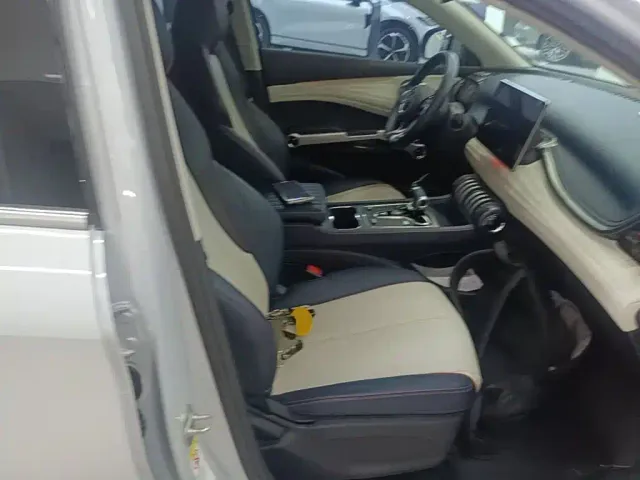 BYD Yuan PLUS — Фото автомобиля 24