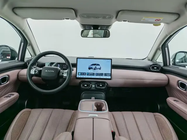 GAC Aion UT — Фото автомобиля 19