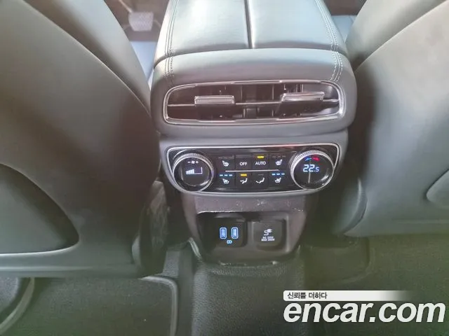 Genesis GV80 — Фото автомобиля 19