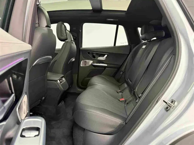 Mercedes-Benz EQE SUV — Фото автомобиля 5