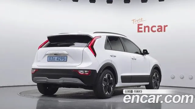 Kia Niro New — Фото автомобиля 2