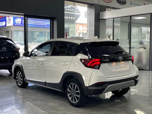 Toyota YARiS L Zhi Xuan — Фото автомобиля 15