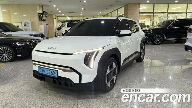 Фотография автомобиля — Kia EV3