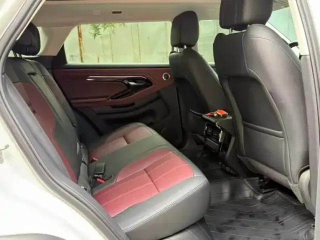 Land Rover Range Rover Evoque — Фото автомобиля 5