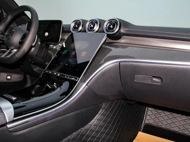 Mercedes-Benz C-Class — Фото автомобиля 18