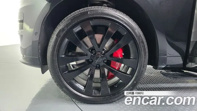 Land Rover Range Rover Sport — Фото автомобиля 5