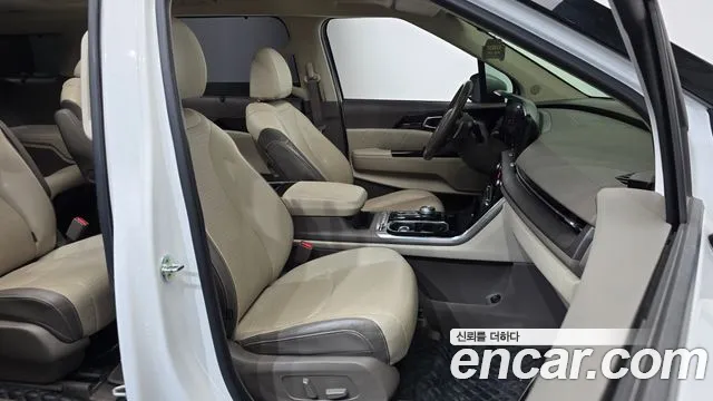 Kia Canival Carnival 4 поколение Бензин 9 мест Signature — Фото автомобиля 25