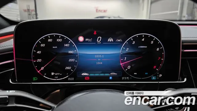 Mercedes-Benz E-Class — Фото автомобиля 8
