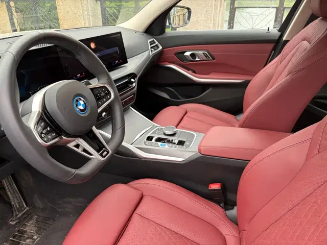 BMW i3 — Фото автомобиля 4