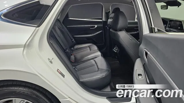 Hyundai Sonata Sonata (DN8) 2.0 LPG(Для проката) — Фото автомобиля 11