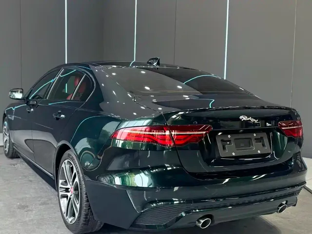 Jaguar XEL — Фото автомобиля 8
