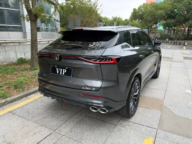 Changan UNI-Z — Фото автомобиля 10