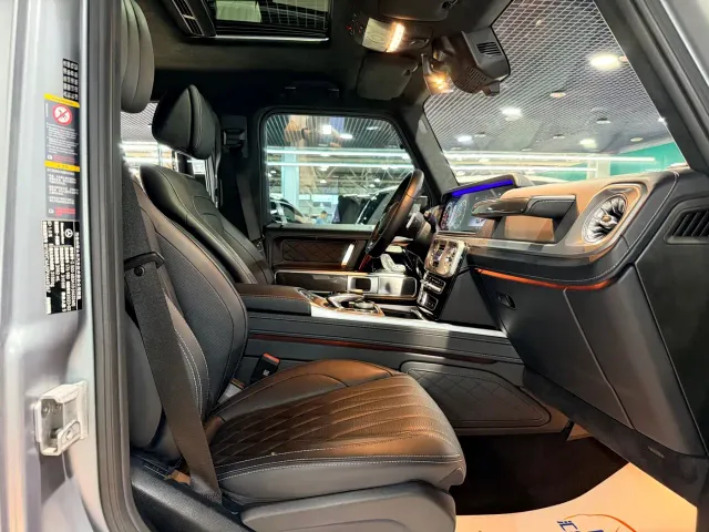 Mercedes-Benz G-Class — Фото автомобиля 12
