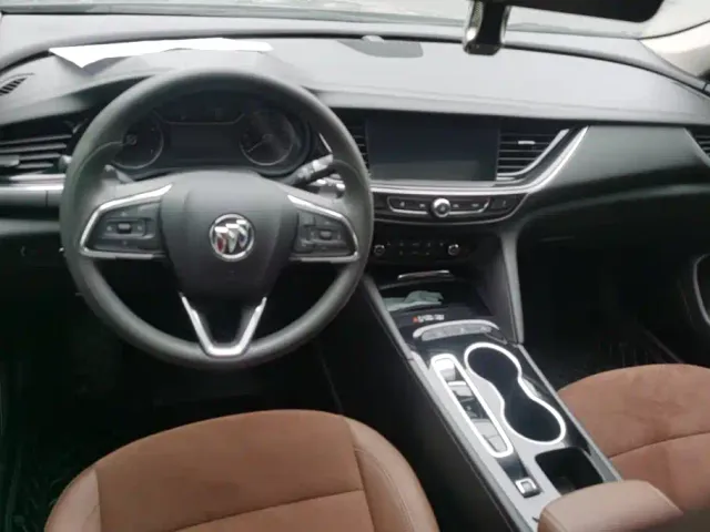 Buick Regal — Фото автомобиля 12