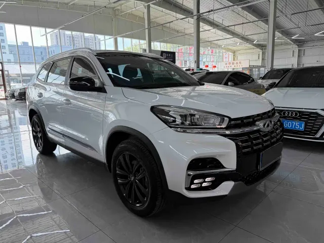Chery Tiggo 8 — Фото автомобиля 3