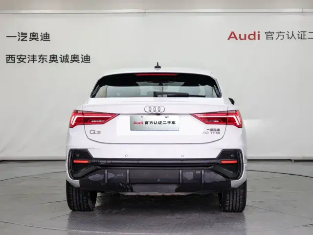 Audi Q3 Sportback — Фото автомобиля 4