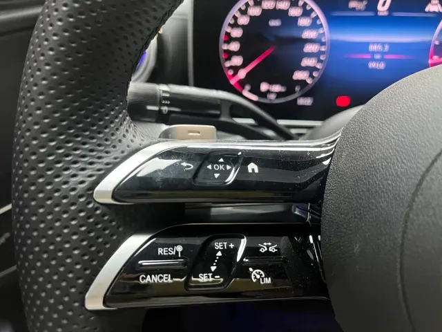 Mercedes-Benz C-Class — Фото автомобиля 16