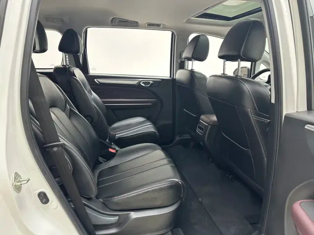 GAC Trumpchi M6 — Фото автомобиля 15
