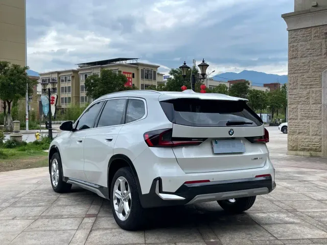 BMW X1 — Фото автомобиля 8