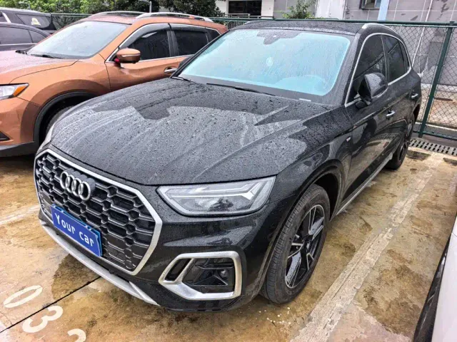 Фотография автомобиля — Audi Q5L