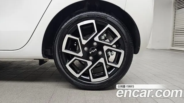 Kia RAY Новый Kia Ray Signature — Фото автомобиля 21