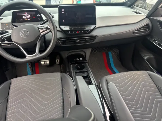 Volkswagen ID.3 — Фото автомобиля 5