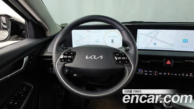Kia EV6 — Фото автомобиля 13