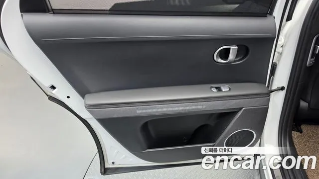 Hyundai Ioniq 5 — Фото автомобиля 14