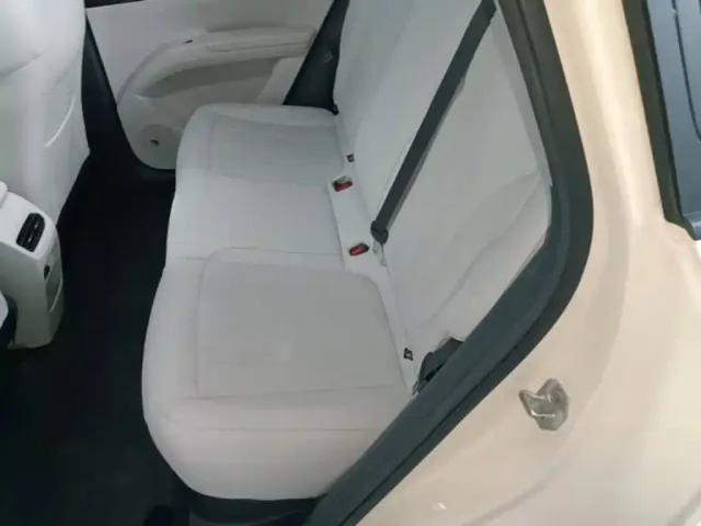 Geely Starry Wish — Фото автомобиля 16