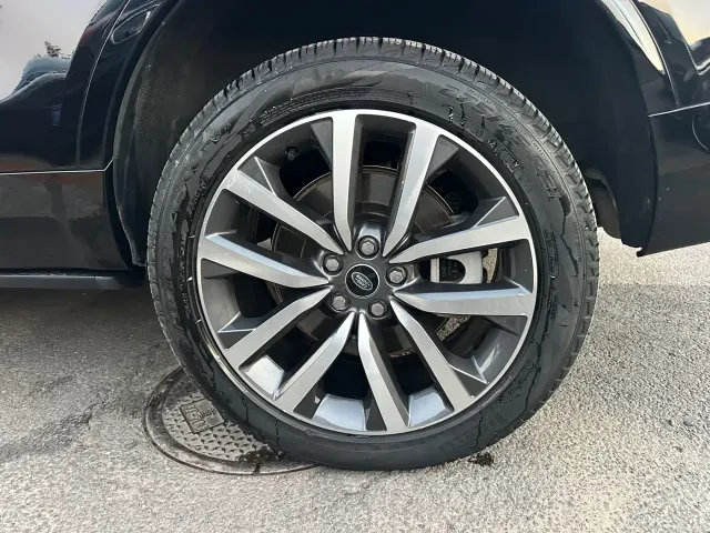 Land Rover Discovery — Фото автомобиля 17