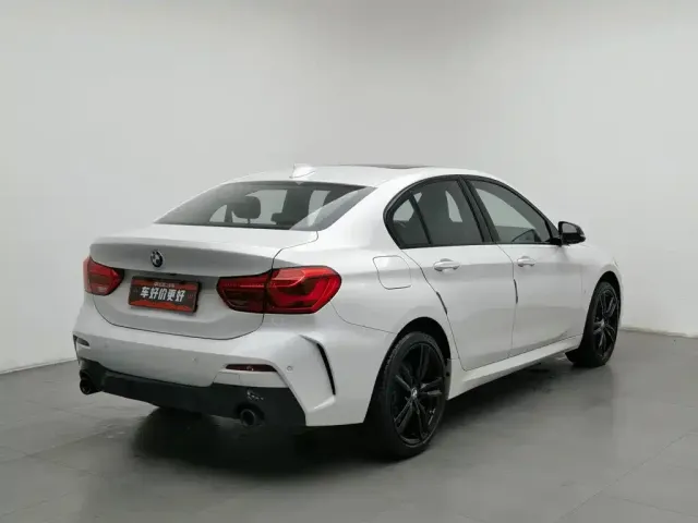 BMW BMW 1 Series 2022 125i M Sport Shadow Edition — Фото автомобиля 2