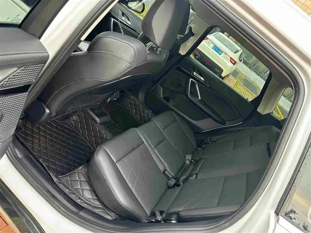 BMW X1 — Фото автомобиля 6