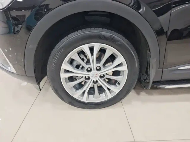 Buick Envision Plus — Фото автомобиля 22