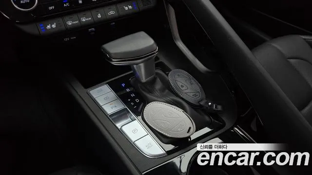 Hyundai AVANTE Новый Avante (CN7) — Фото автомобиля 9