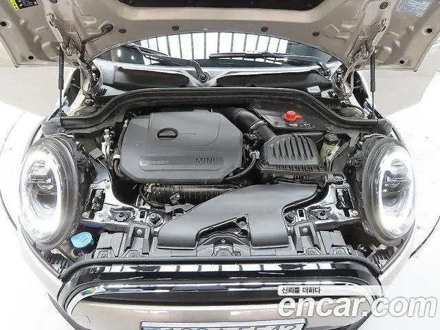 MINI Cooper — Фото автомобиля 6