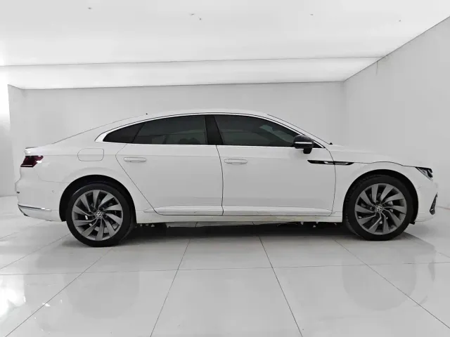 Volkswagen CC — Фото автомобиля 7