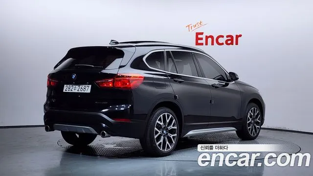 BMW X1 — Фото автомобиля 2
