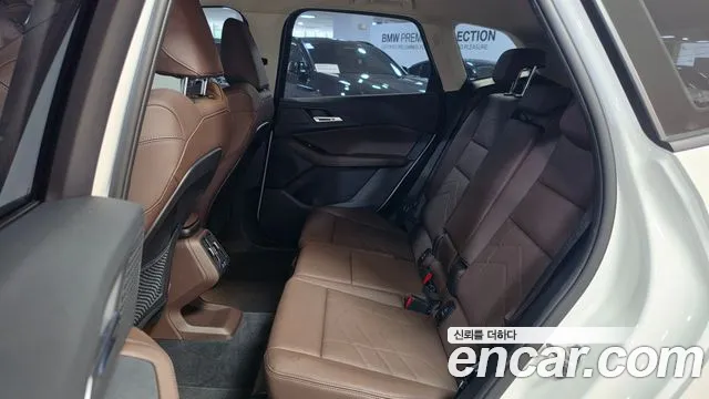 BMW 2 Series U06 — Фото автомобиля 11